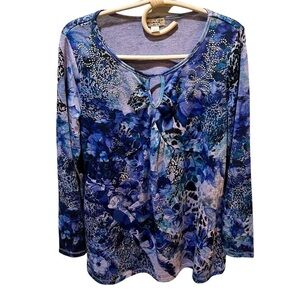 One World Live Let Live Long Sleeve Keyhole Mulit Print Tunic Size Medium